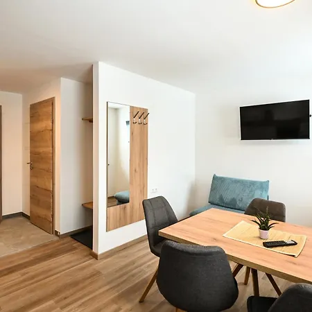 Club House By Schladming-Appartements Buitenkant foto